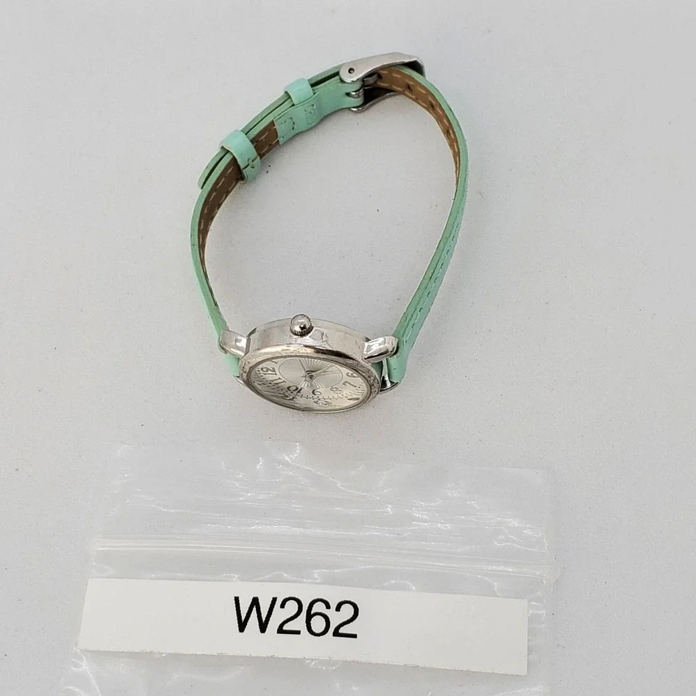 Women's Watch 26MM Gray Case Dial‎ Teal Faux Leather Bands New Battery
